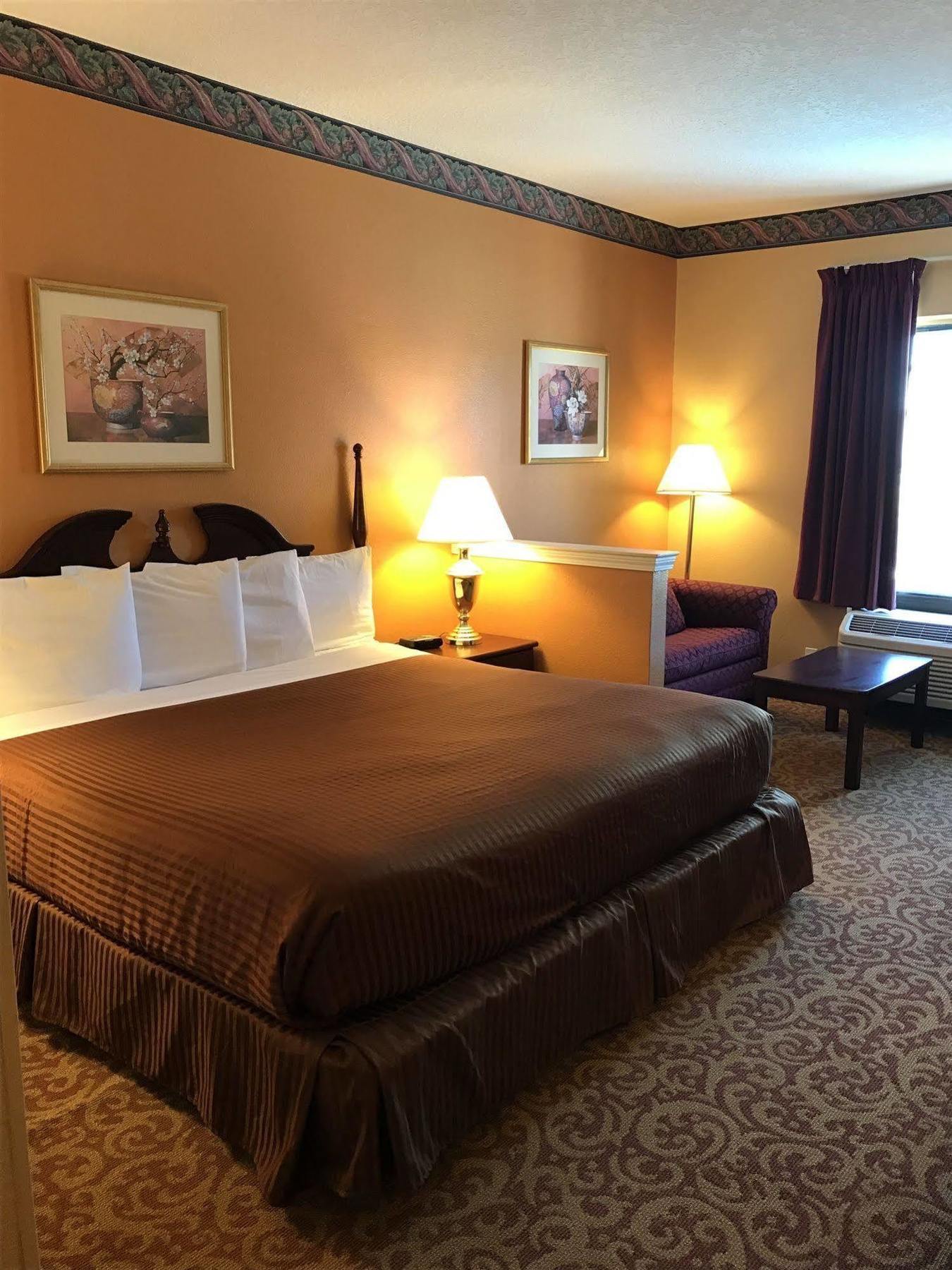 Luxury Suites 펜사콜라 외부 사진